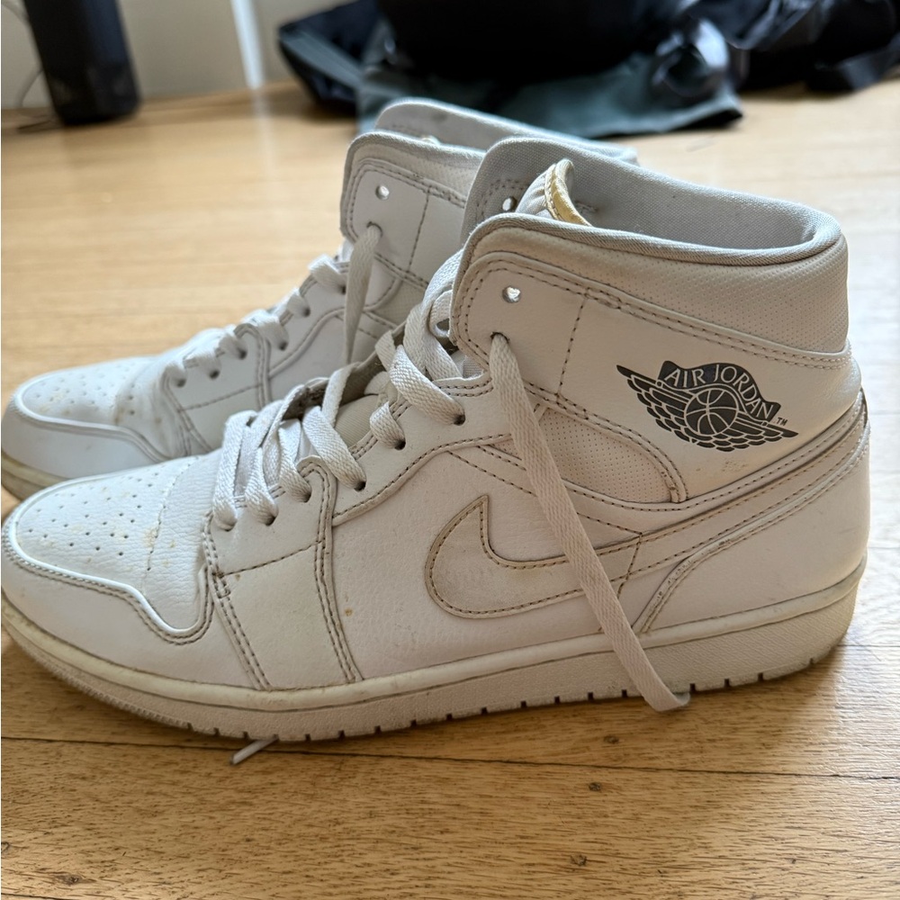 Nike Air Jordan 1 Mid - White